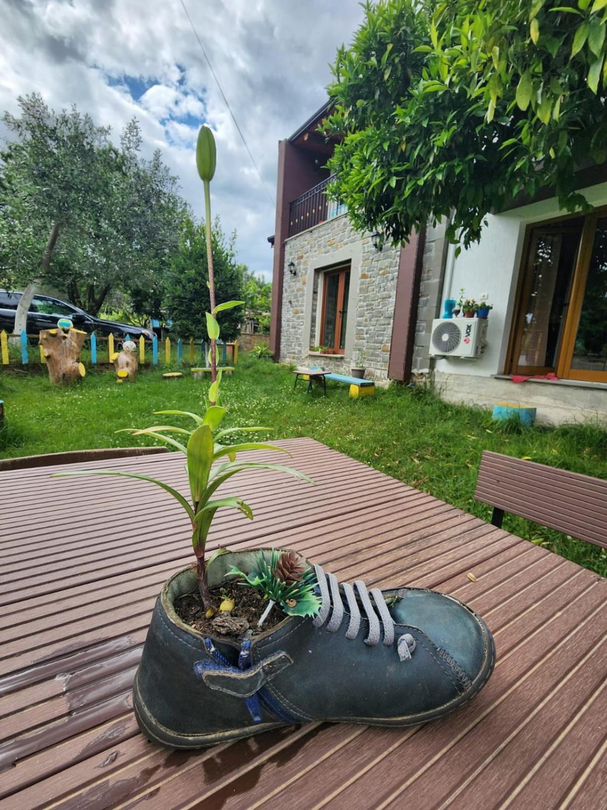 Villa Shuaipaj Saraqinishte エクステリア 写真