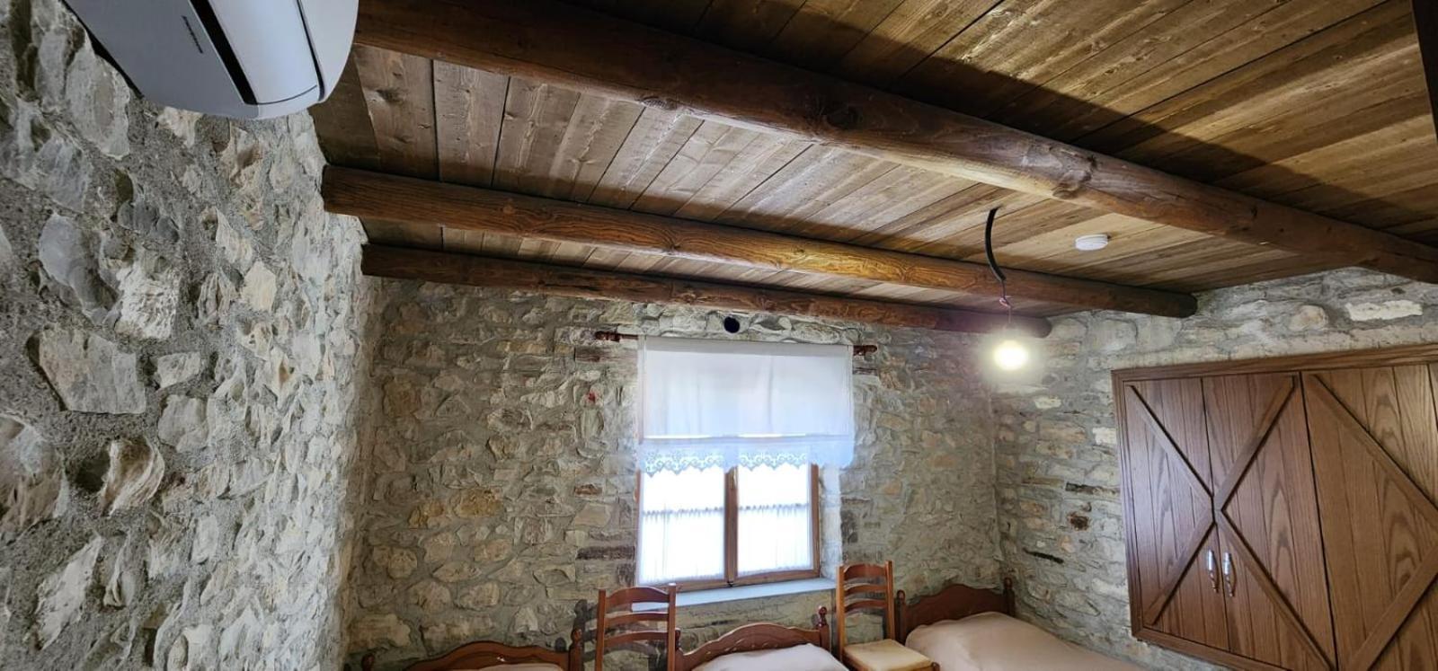 Villa Shuaipaj Saraqinishte エクステリア 写真